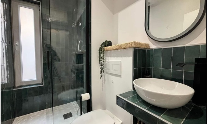 La Rochelle City Centre Apartment | Le Petit Fondeur | Modern and renovated in the heart of La Rochelle