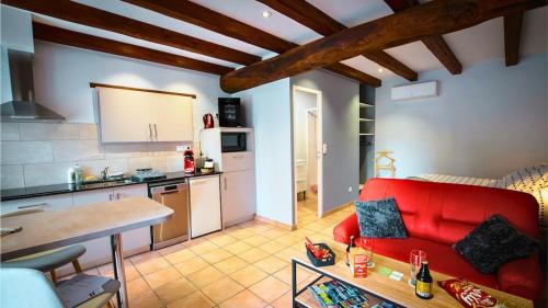 Civaux House | Le Petit Mona Althéa
