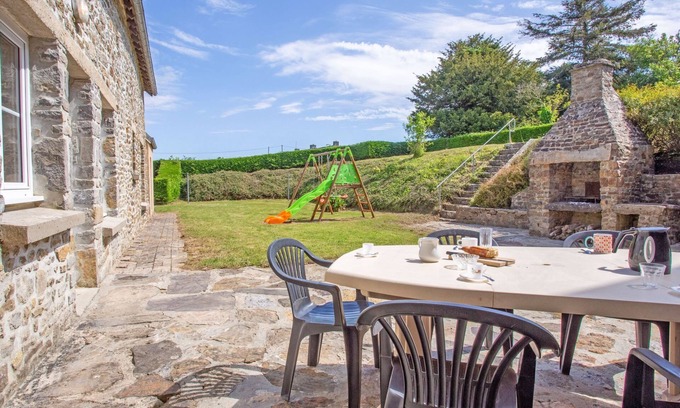 Portbail House | Le Plongeon by Interhome