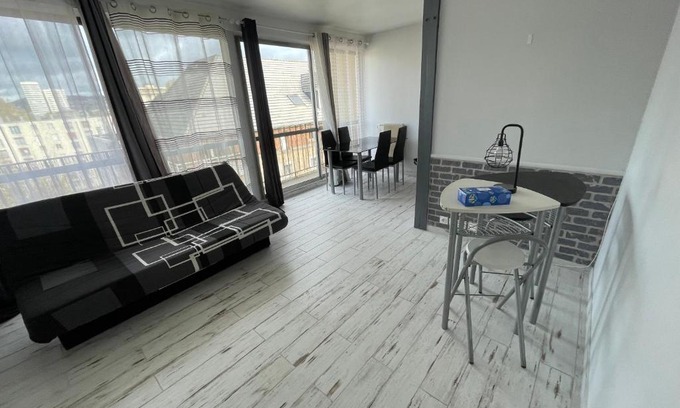 Centre Ville Rive Gauche Apartment | Le poète - appartement lumineux centre Rive Gauche - 148