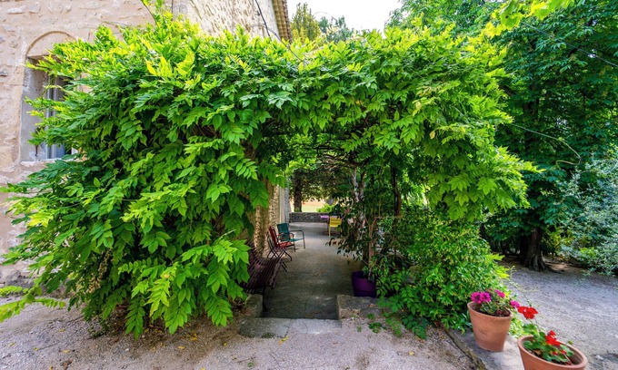 Malaucene Bed & Breakfast | Le Prieuré la Madelène
