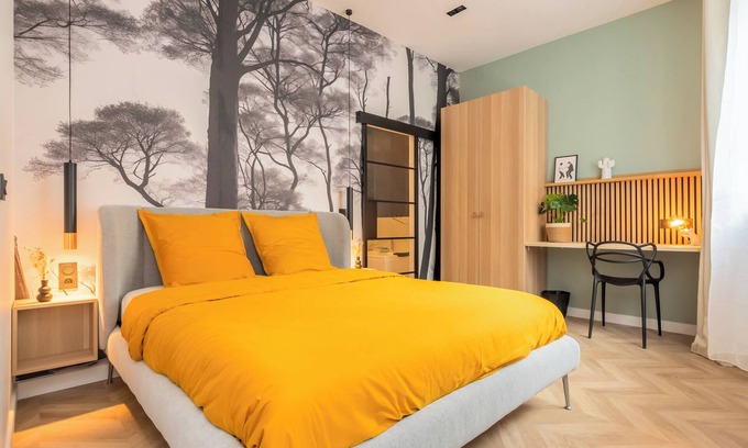 Saint-Quentin Apartment | Le Quatrième Mur: Modernity in the heart of the city (Balneotherapy, Sauna.)