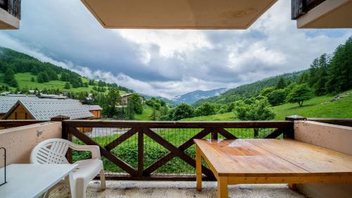 Allos Apartment | LE SCHUSS 5 - 28 Studio cabine 4 pers