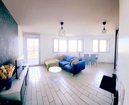 Vaulx-en-Velin Apartment | Le Soyeux