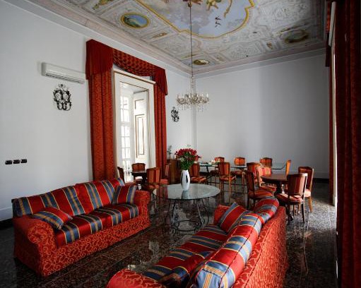 Historical Center Bed & Breakfast | Le Stanze Del Vicerè Boutique Hotel