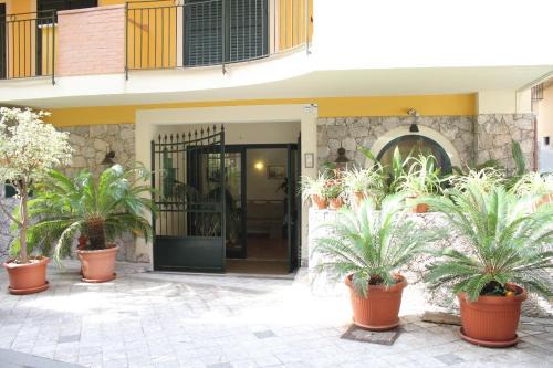 Letojanni Apartment | Le Tartarughe Aparthotel