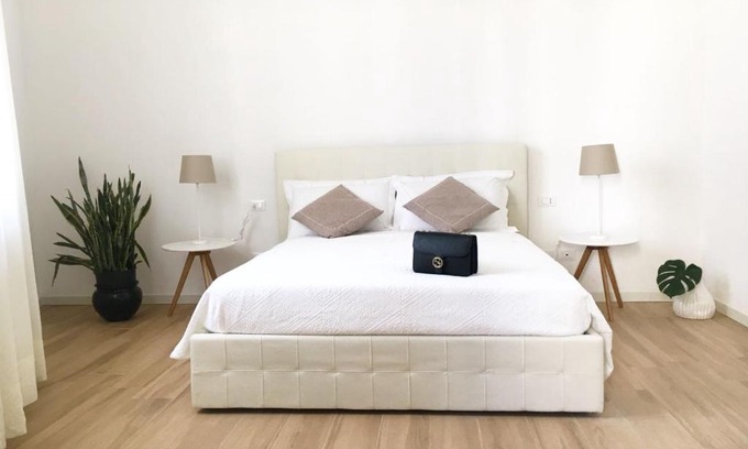 Careggi Rifredi House | Le Tre Orchidee Florence