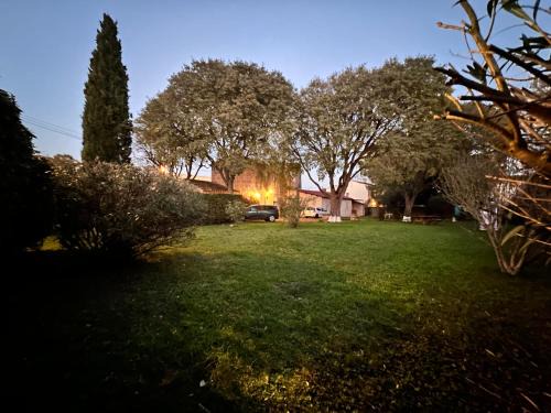 Arles Villa | Le vieux Moulin