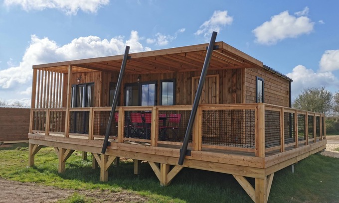 La Celle-Conde RV Rental | Le Village de Cottages - Le Pôle du Cheval et de l'Âne
