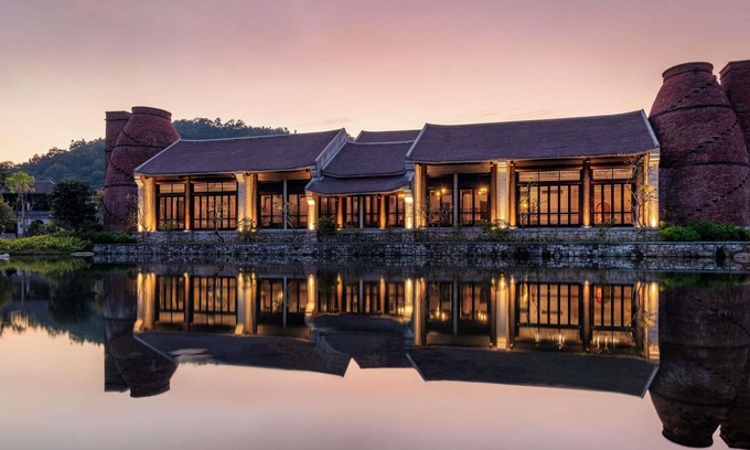 Uong Bi Hotel | Legacy Yen Tu - MGallery