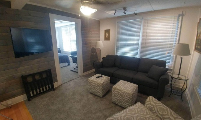 Tallahassee House | Legislative Session 1/1 Downtown Guesthouse