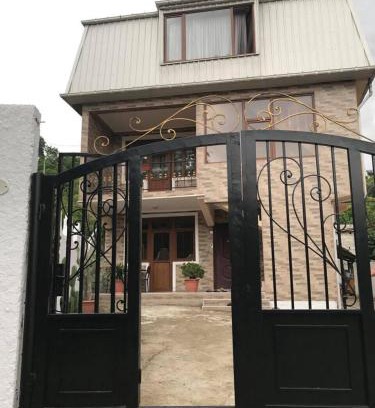 Khelvachauri House | Lela's Guest house