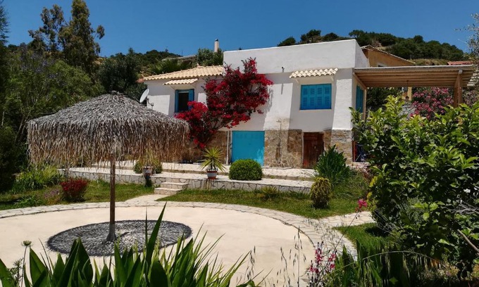Grizokambos House | Lemon Tree Cottage