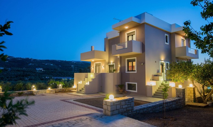 Adelianos Kampos Villa | Lemon Trees near the beach! Villa Kalli