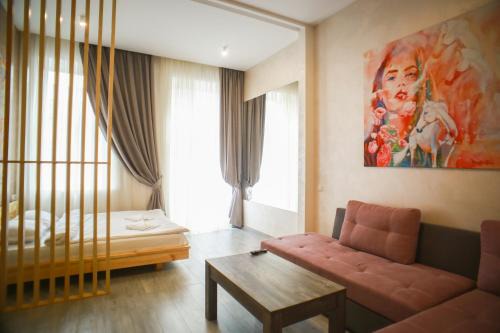 Lviv City Center Apartment | LEOGRAND Apartment on Drohobycha 4