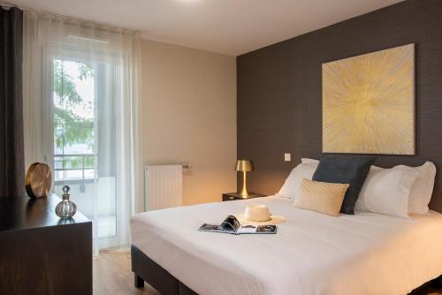 Quartier Saint-Clement - Jardin des Plantes Apartment | Les Boréales - Appart'hotel & Restaurant