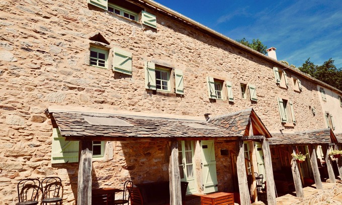 Riols Cottage | Les Cathares - huge, stylish, family friendly gite with heated pool, playground and terraces