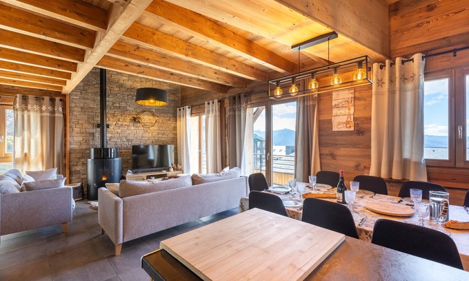 Font-Romeu-Odeillo-Via House | Les Chevreaux - Chalet avec vue montagne