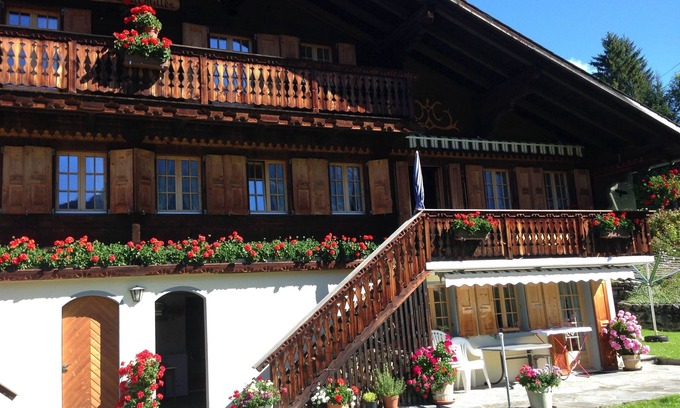 Ormont-Dessus Apartment | Les Diablerets Apartment for 2 people in quiet Swiss chalet 5 min from village.