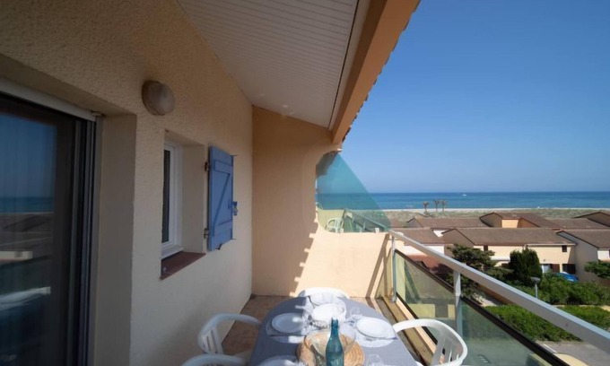 Le Barcares Apartment | Les Flots Bleus by Interhome