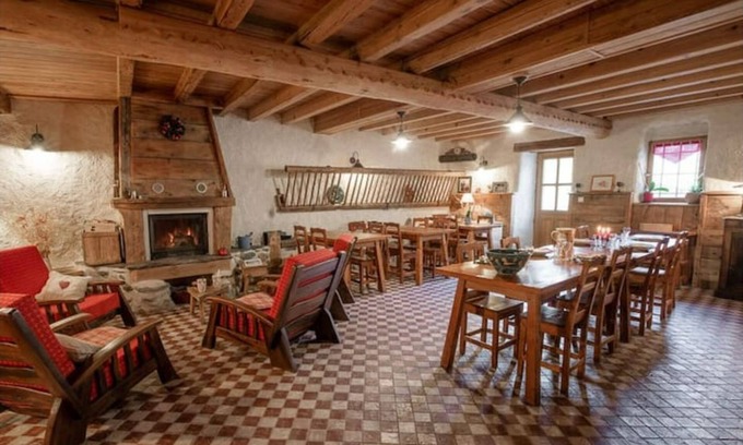 Bramans Villa | Les gîtes de la diligence 650m2 30 people