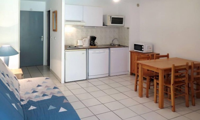 Carcans Plage Apartment | Les Hameaux de l'Océan 22 by Interhome