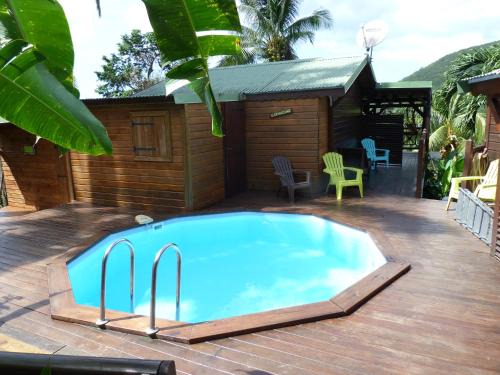 Deshaies Ski Chalet | les hauts de deshaies