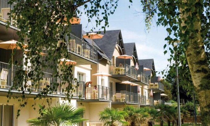 Benodet Apartment | Les Jardins d'Arvor by Interhome