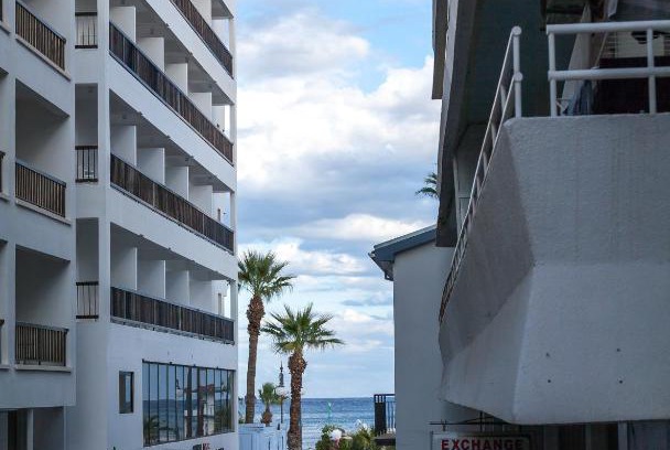 Larnaca City Centre Apartment | Les Palmiers House