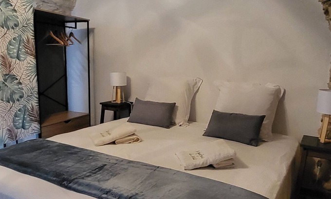 Saint-Victor-de-Malcap Bed & Breakfast | Les Parfums du Midi