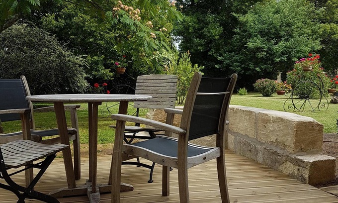 Queyrac Apartment | Les Pargaux - Between Vines & Ocean