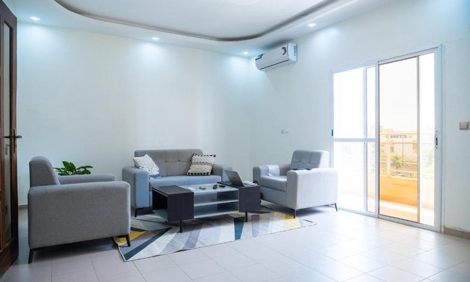Dakar Apartment | Les Vues De Yeleen - Résidence spacieuse de 5 pièces à Dakar