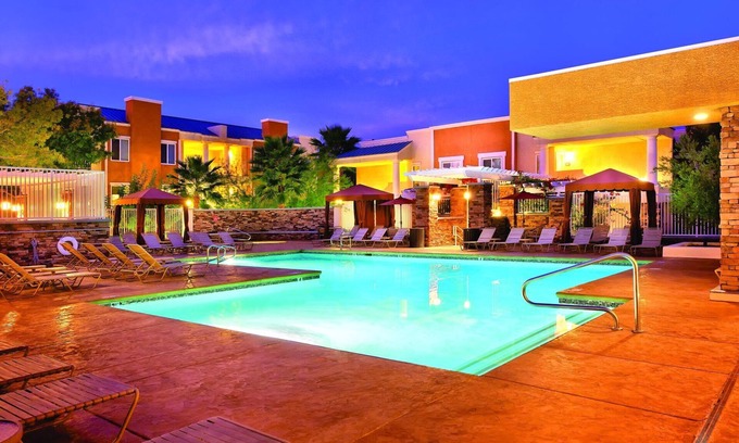 Las Vegas Resort | Let the party begin!