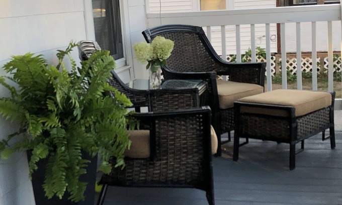 Hampton Cottage | Let the sea revive you. 1/2 block to beach