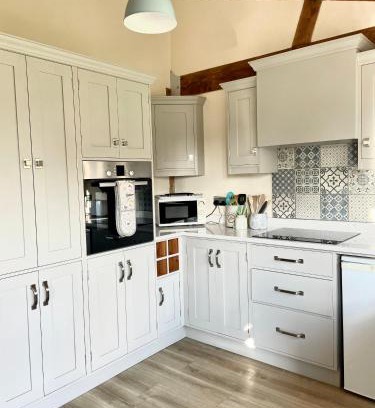 Ludlow House | Leverets - Squirrel Lane Lodges Ludlow