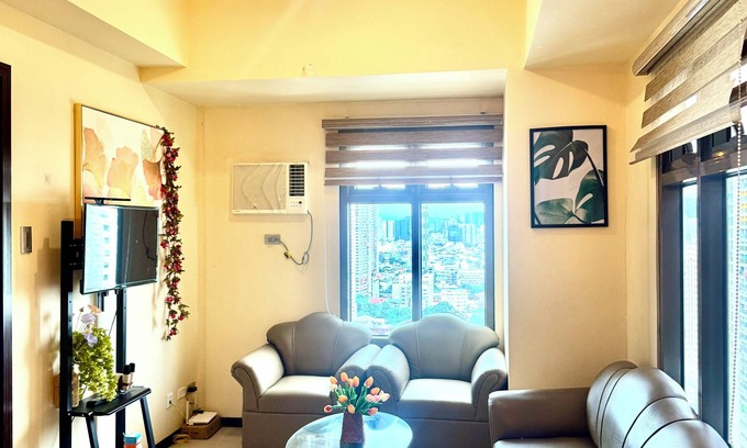 Pasay Condo | Levi & Moon's Chill with beautiful view