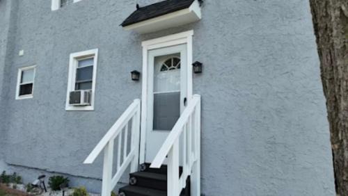 Pennsauken Apartment | Lewis Carrier T