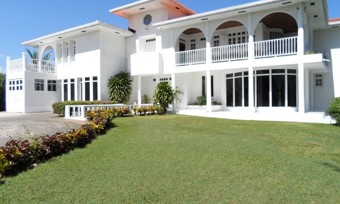 Mammee Bay Estates Villa | L’Horizon, a Jewel in the Caribbean with large private pool, jacuzzi and beach