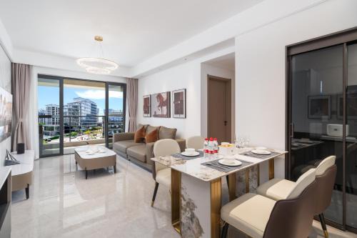 Sanya House | Liangting Boyue Center Serviced Apartment