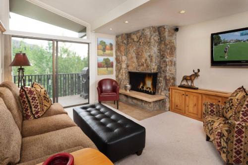 Snowmass Village House | Lichenhearth 35