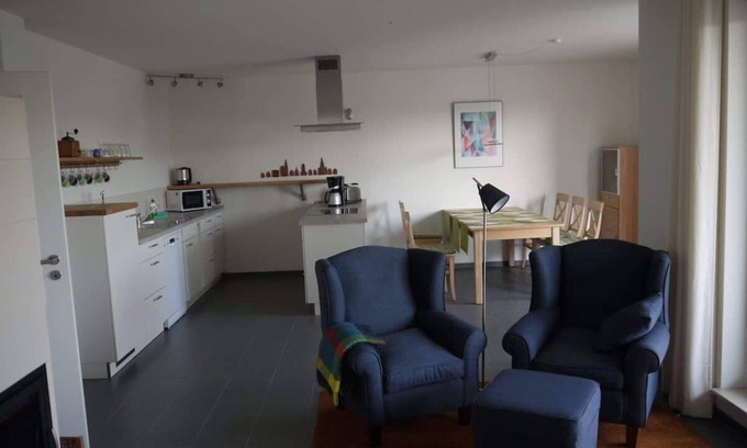Stralsund Condo | Lichtblick Summary: M