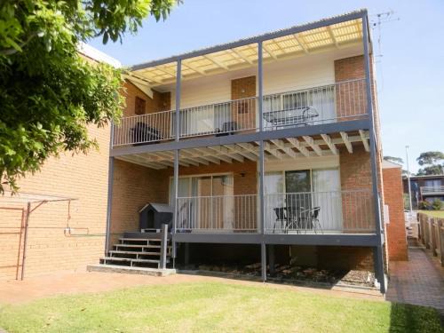 Tura Beach House | Lifes A Beach