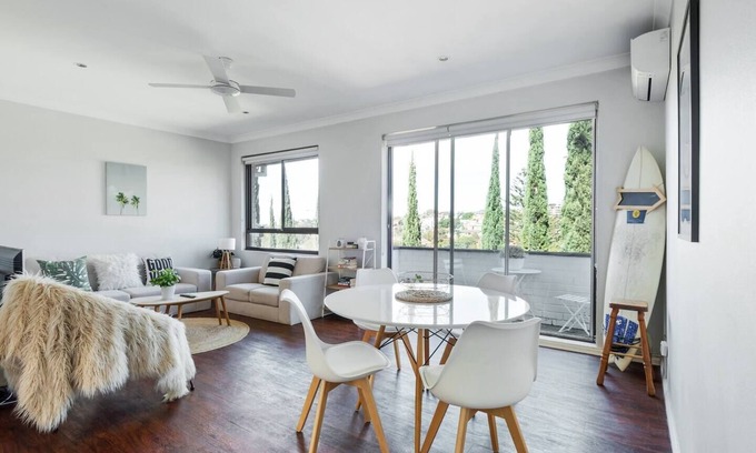 Randwick Apartment | Light and Bright Seaside Stay in Tree lined Randwick