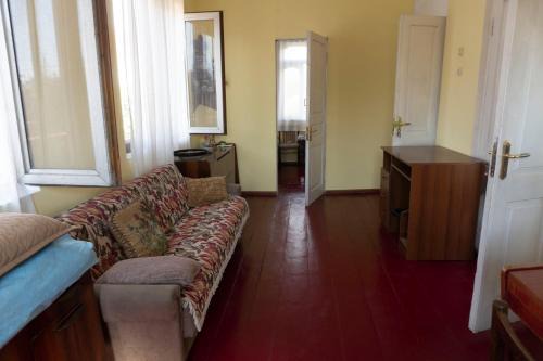 Kobuleti House | Light in August