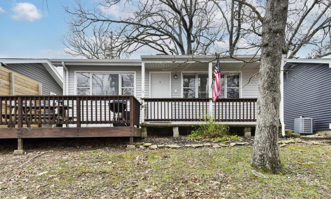 Kimberling City House | Lighthouse 5