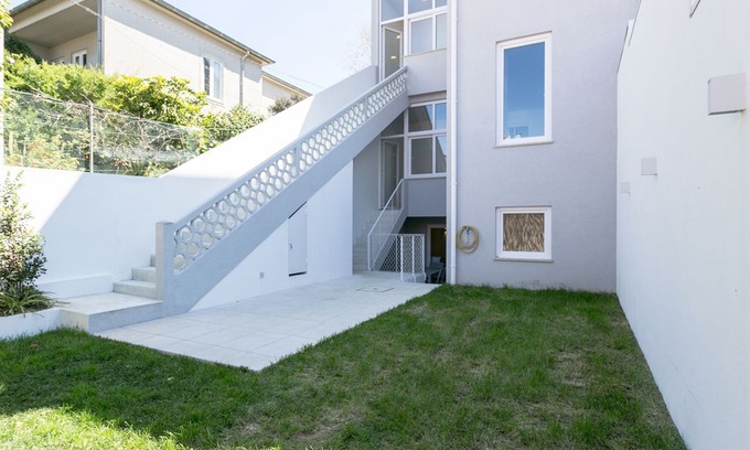Aldoar Foz do Douro e Nevogilde Apartment | Liiiving in Porto | Foz Garden Apartment