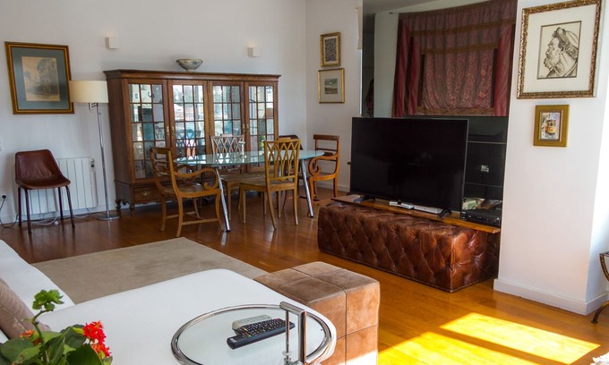Aldoar Foz do Douro e Nevogilde Apartment | Liiiving in Porto | Foz Spacious Apartment