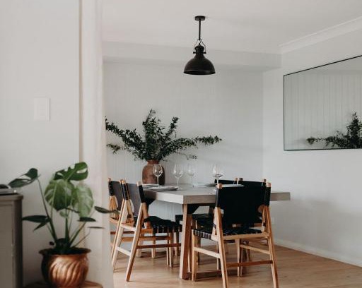 Dubbo Villa | Lillet on Short I King Beds I Stay Dubbo
