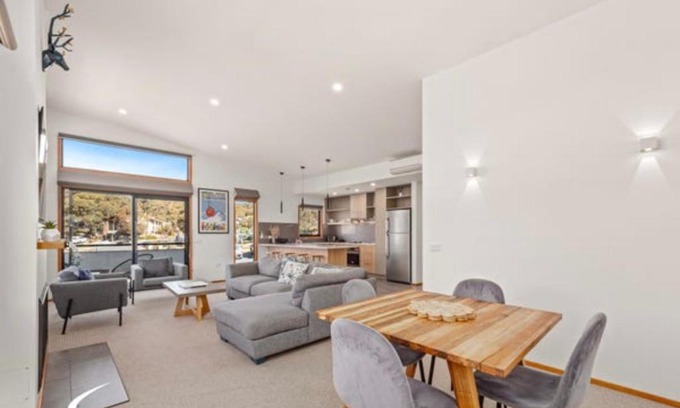 Crackenback Apartment | Lily Chalet