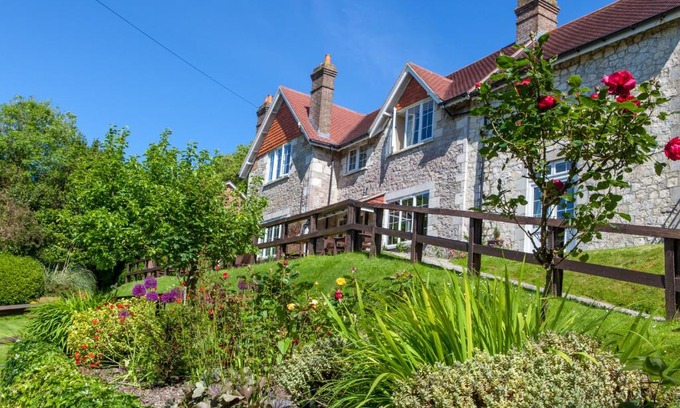 West Lulworth Hotel | Limestone Hotel